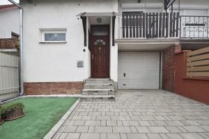 Ikerház eladó Szombathelyen, Gyöngyöshermánban